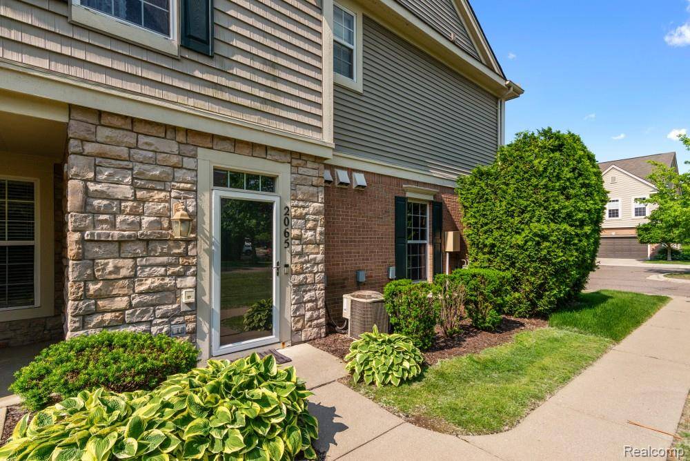 Canton Twp, MI 48188,2065 Pinecroft Drive