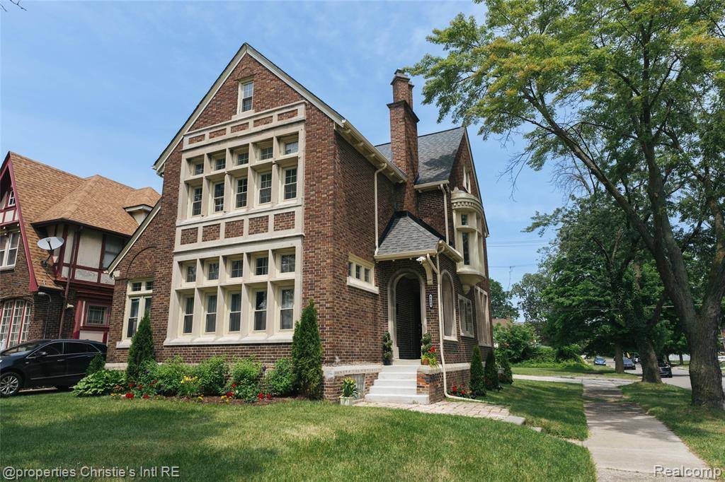 Detroit, MI 48206,8604 La Salle Boulevard