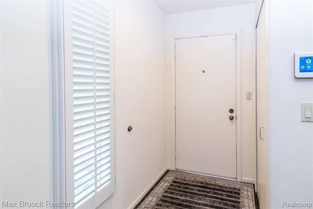 Bloomfield Hills, MI 48304,41350 Woodward Avenue