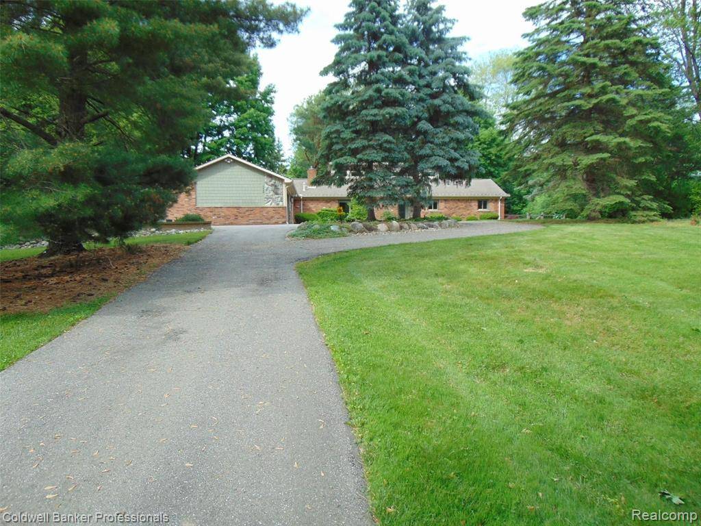 Troy, MI 48098,6448 Tutbury Lane