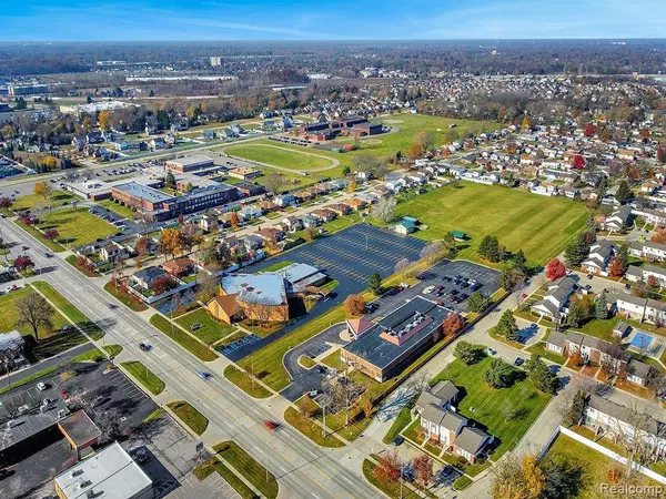 Southgate, MI 48195,14625 NORTHLINE Road