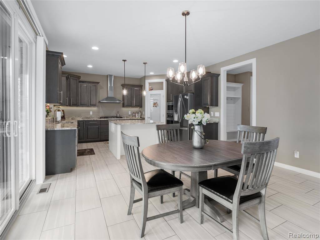 Macomb Twp, MI 48044,50011 Anita Way N