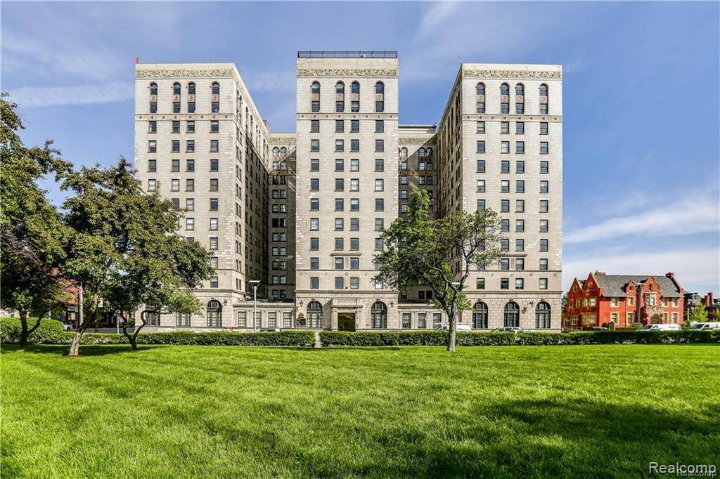 15 E KIRBY Street 1229, Detroit, MI 48202