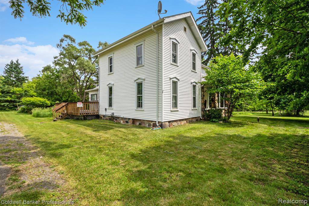 Howell, MI 48855,2050 Tooley Road