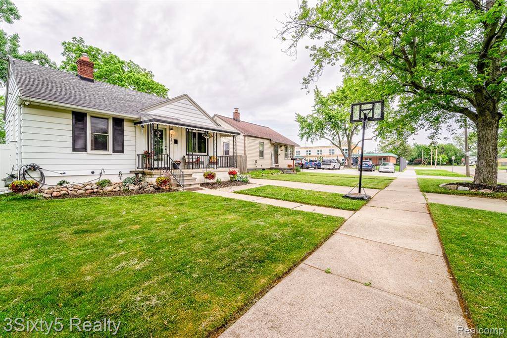 Wyandotte, MI 48192,1070 Cora Street