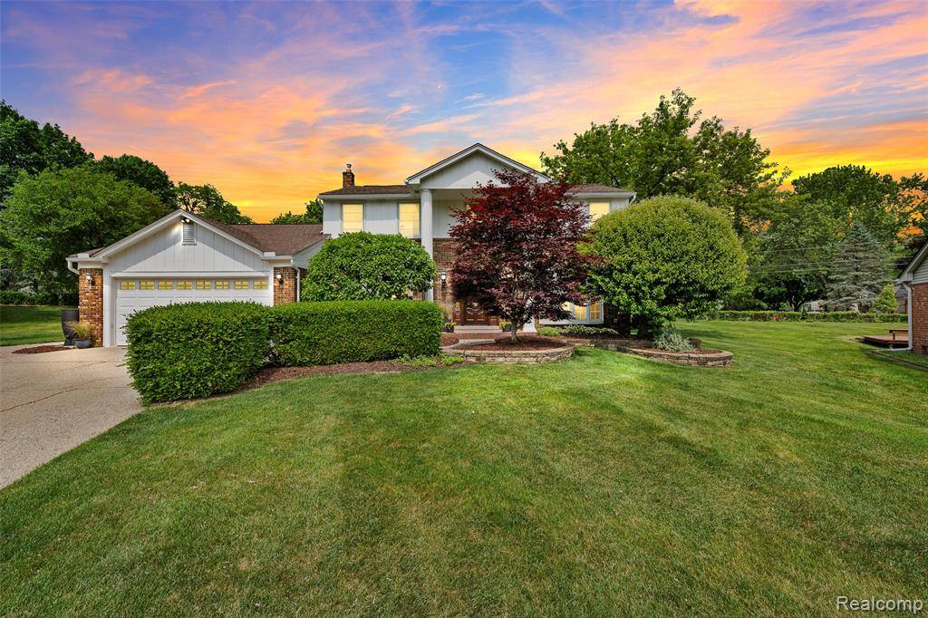 43115 Whisper Court, Northville, MI 48168