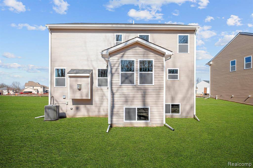 Grand Blanc Twp, MI 48439,4278 Oak Street