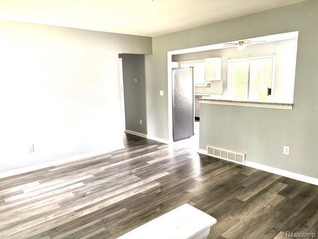 Westland, MI 48186,33576 Melton Street
