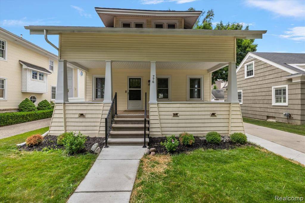 776 W LINCOLN Street, Birmingham, MI 48009
