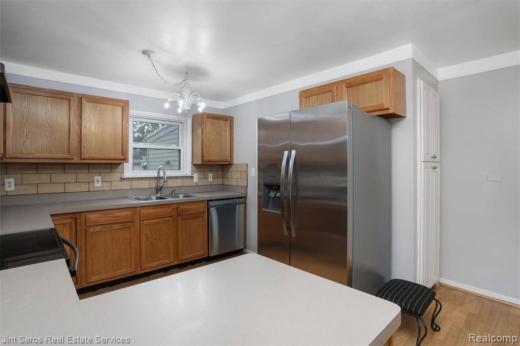 Royal Oak, MI 48073,3111 Prairie Avenue