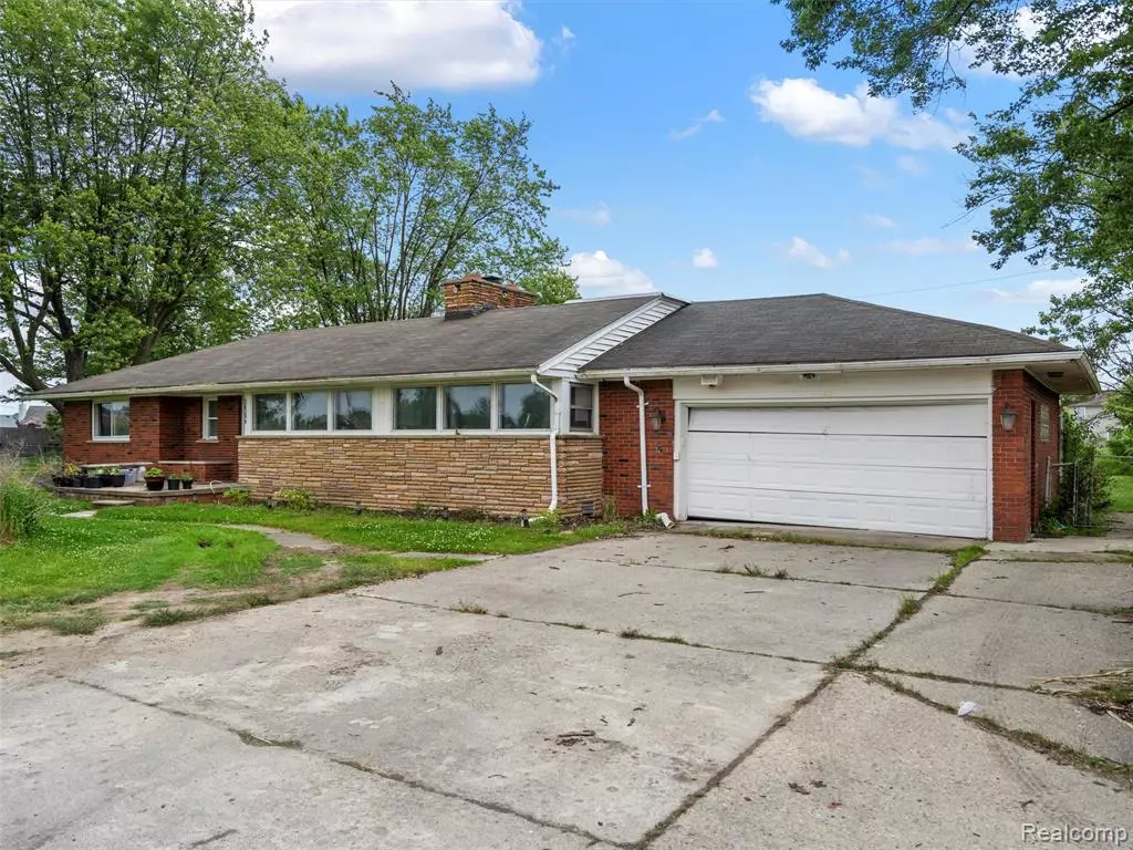 Chesterfield Twp, MI 48051,26280 21 Mile Road
