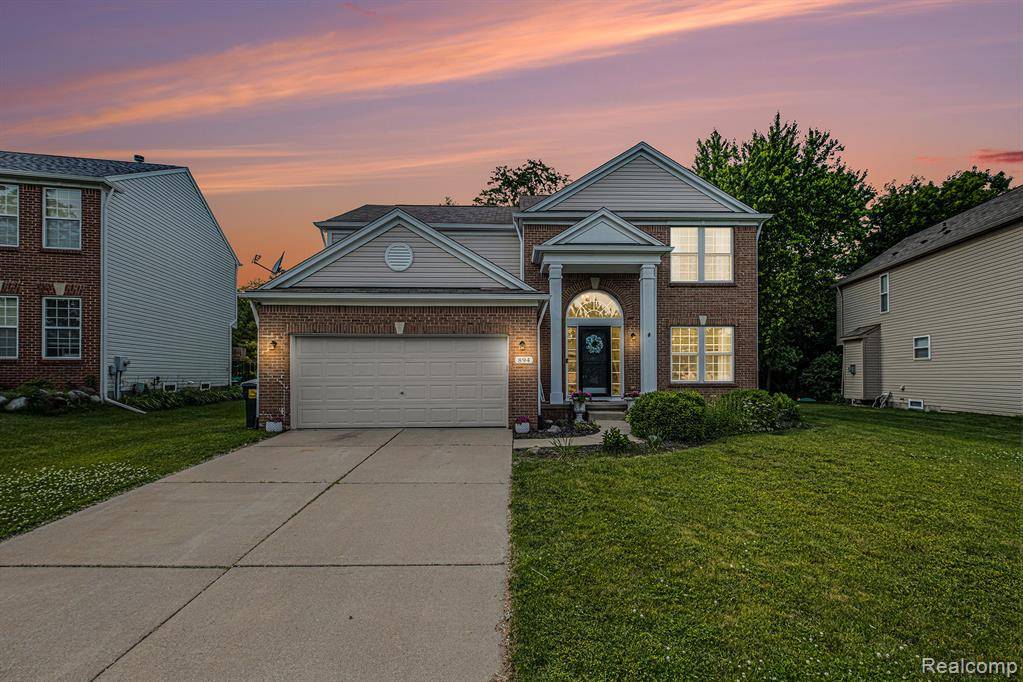 894 Canyon Creek Drive, Holly Twp, MI 48442