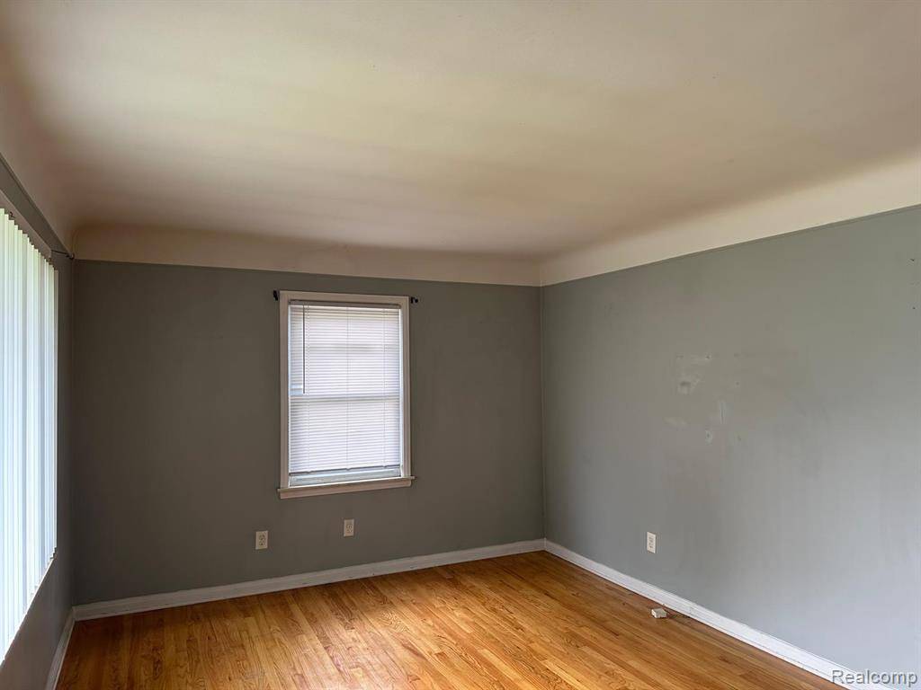 Redford Twp, MI 48239,15625 Leona Drive