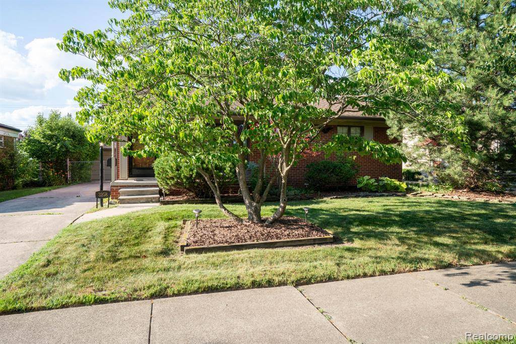 Trenton, MI 48183,3258 Ward Street