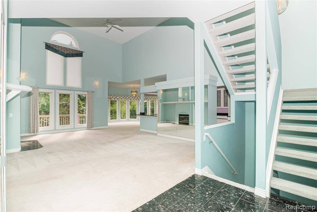 Milford Vlg, MI 48381,1093 Eagle Nest Drive