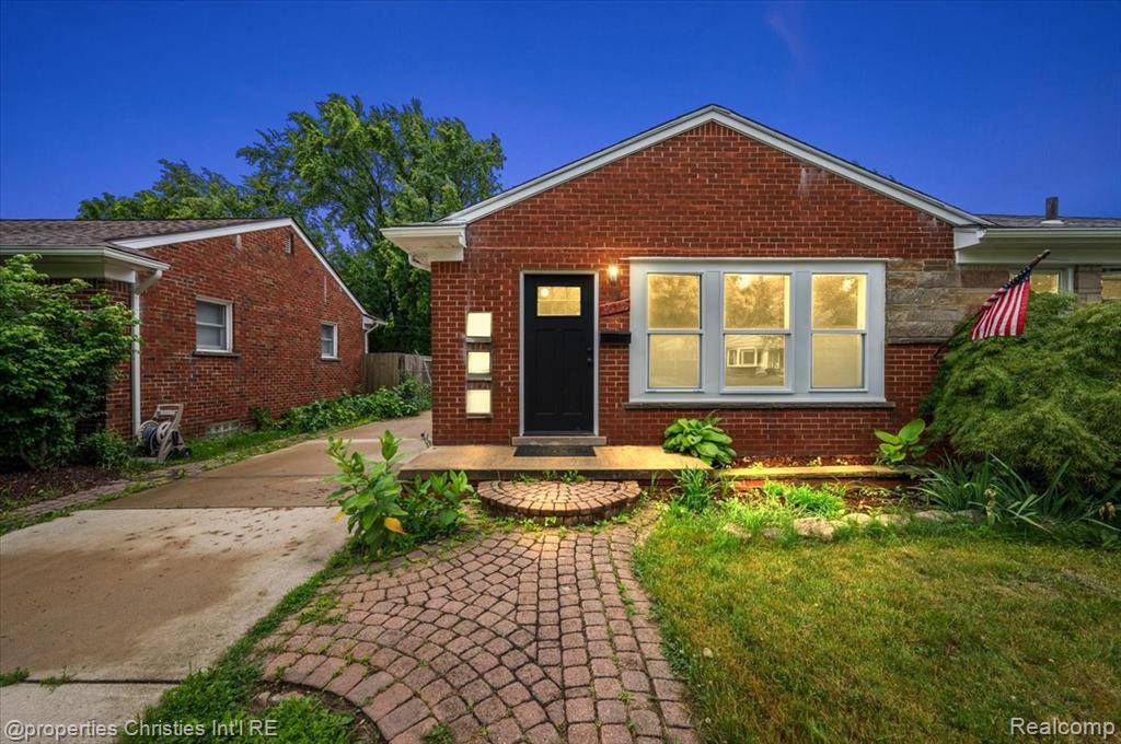 1612 Genesee Avenue, Royal Oak, MI 48073