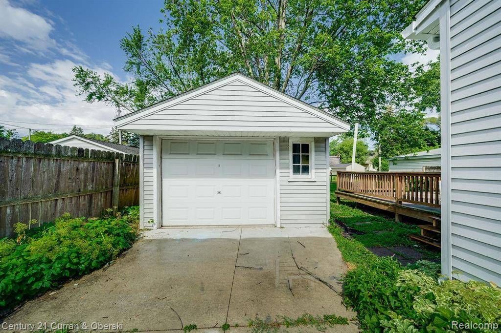 Royal Oak, MI 48073,3015 N Wilson Ave