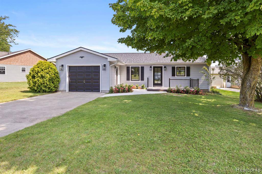 3133 Bull Dog Lane, Farwell Vlg, MI 48622