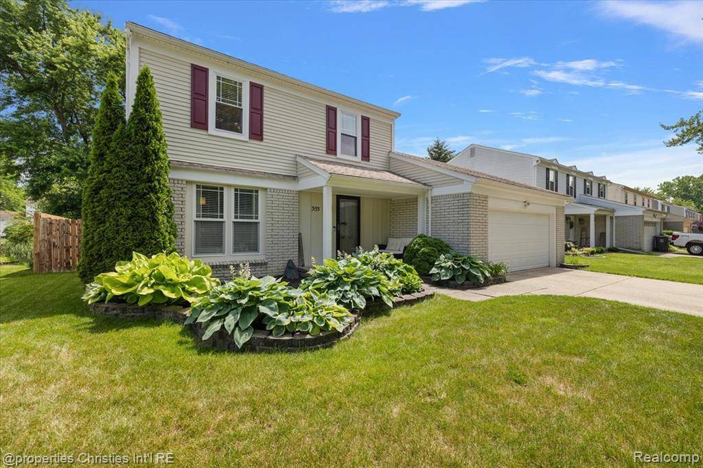 Canton Twp, MI 48188,555 Worthington Road