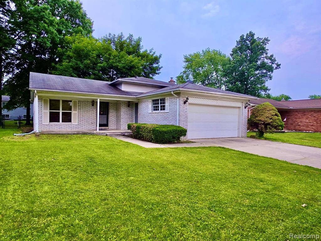 21669 Tulipwood Street, Trenton, MI 48183
