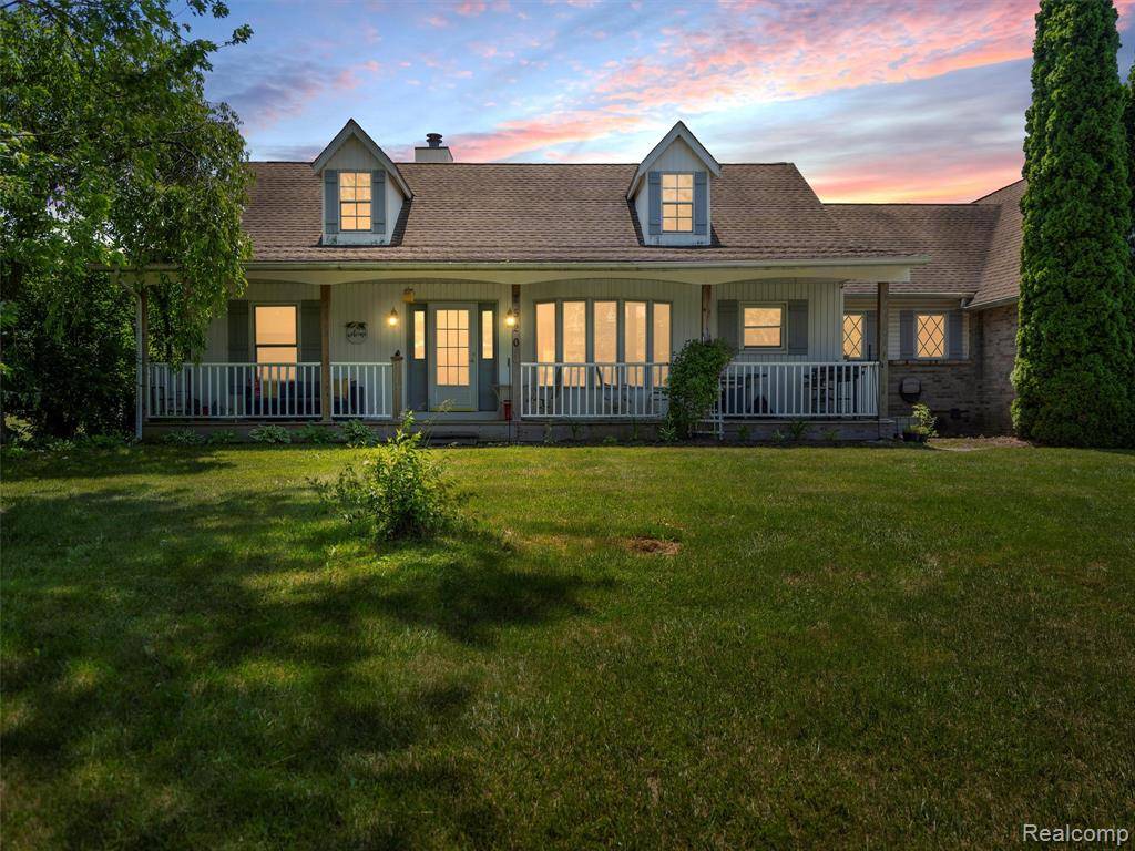 2520 Chilson Meadows Lane, Howell, MI 48843