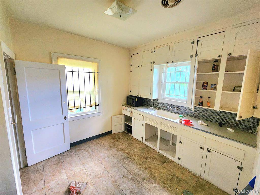 Highland Park, MI 48203,19120 Orleans Street