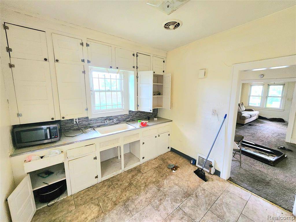 Highland Park, MI 48203,19120 Orleans Street