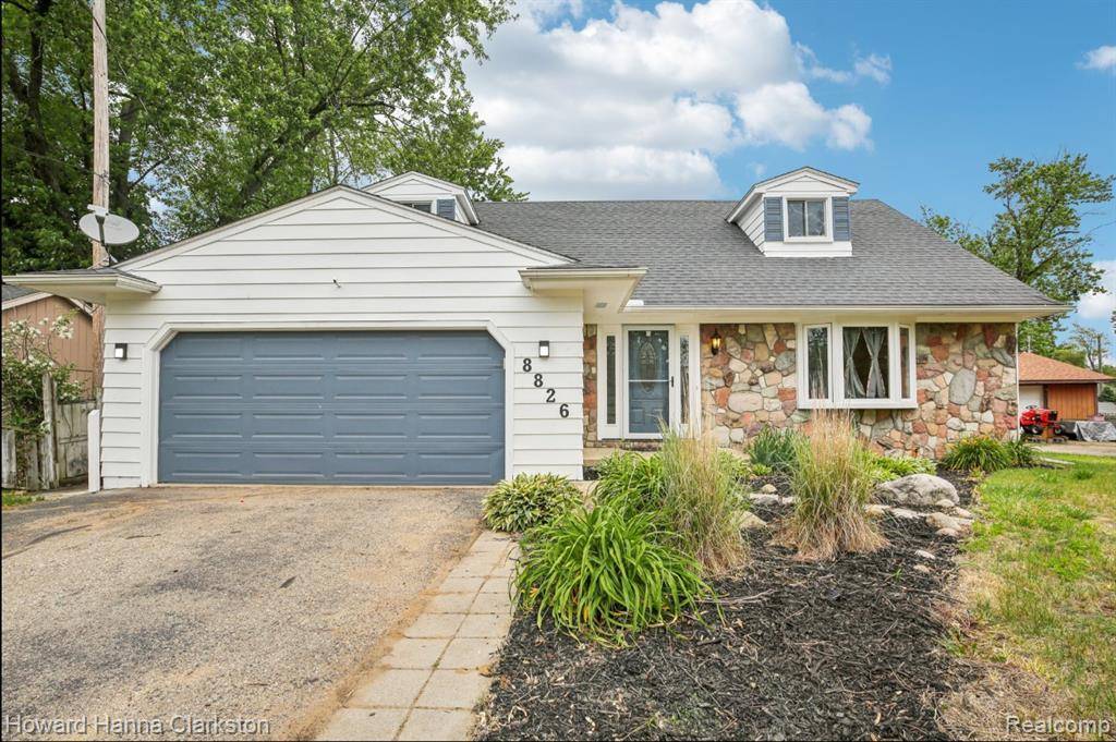 White Lake Twp, MI 48386,8826 Cooley Lake Road