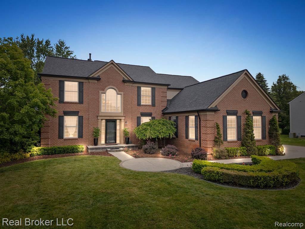 7235 Goldenrod Court, Green Oak Twp, MI 48116