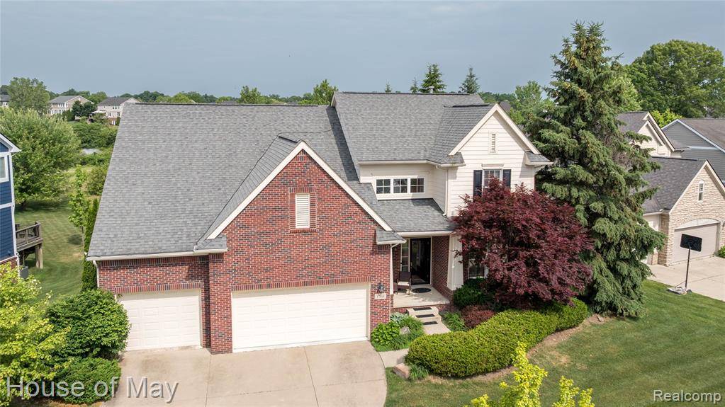 1768 Carriage Hill, Commerce Twp, MI 48382