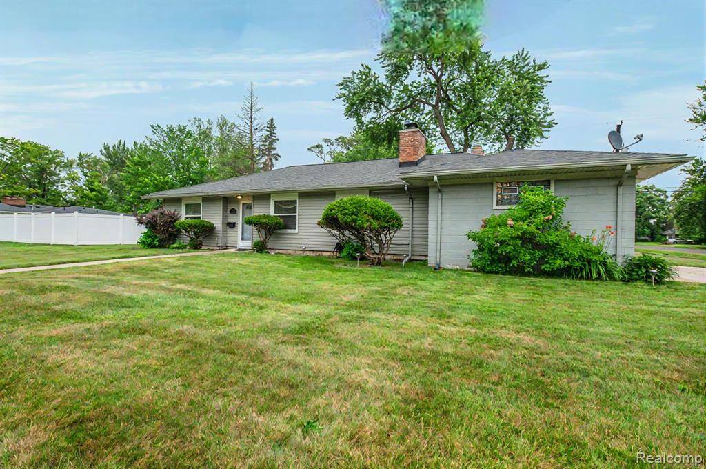Southfield, MI 48075,24710 Lathrup Boulevard