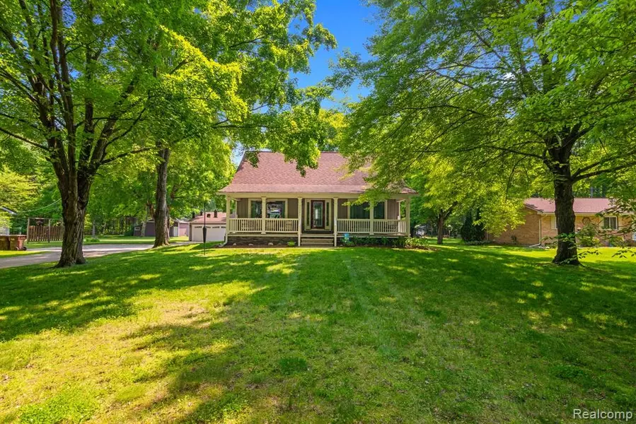 20551 Elwell Road, Sumpter Twp, MI 48111