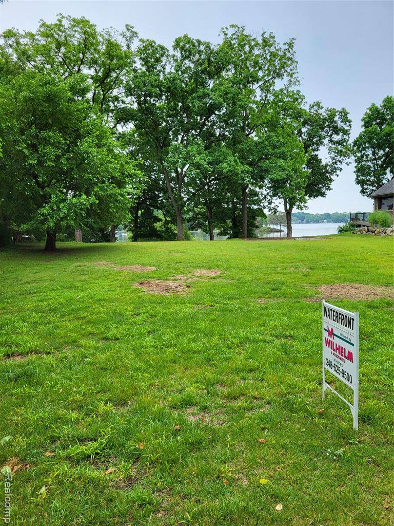 Waterford Twp, MI 48329,00 Blain Island