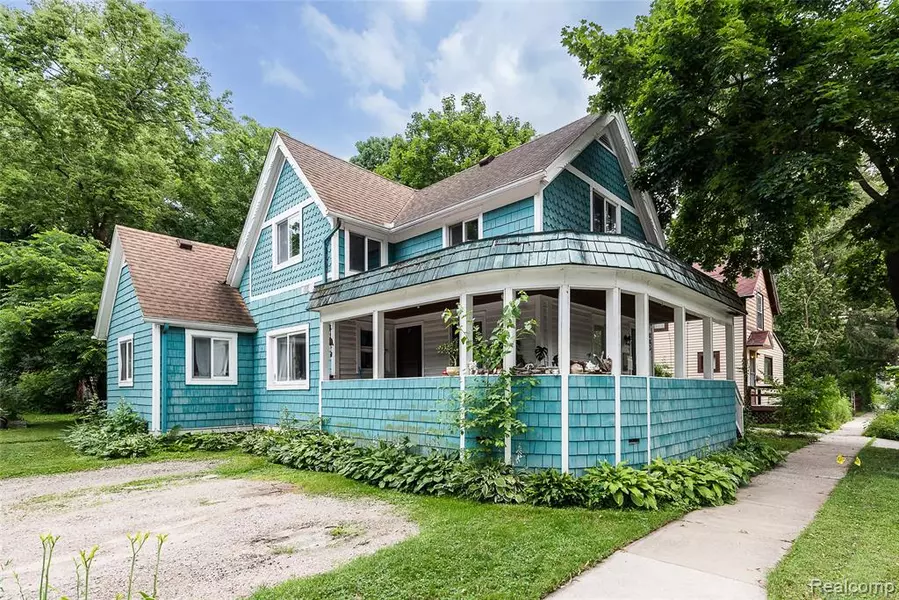 803 Jones Drive, Ann Arbor, MI 48105