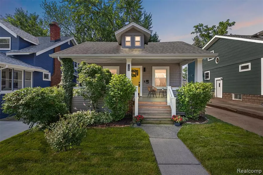 308 Gardenia Avenue, Royal Oak, MI 48067