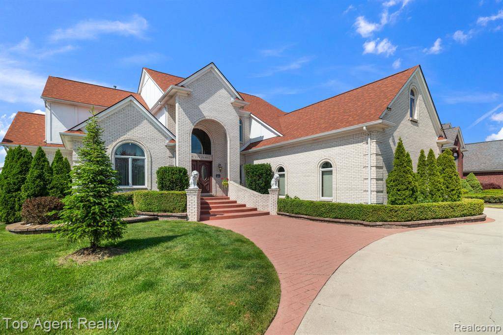 Utica, MI 48315,13205 Van Pamel Drive