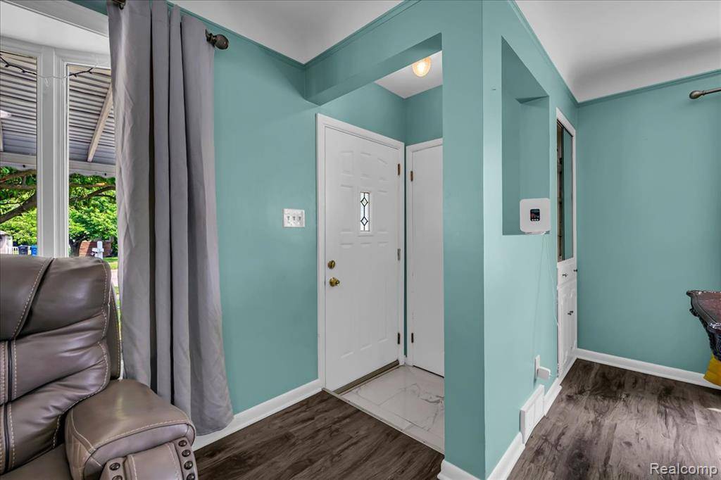 Redford Twp, MI 48239,13967 Seminole
