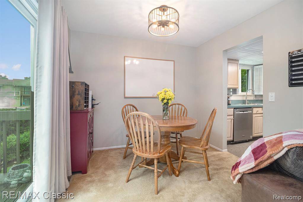 Northville, MI 48167,854 YORKTOWN Court