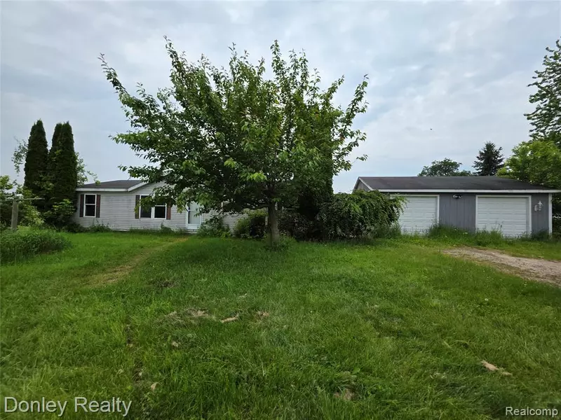5434 Bowers Road, Attica Twp, MI 48412
