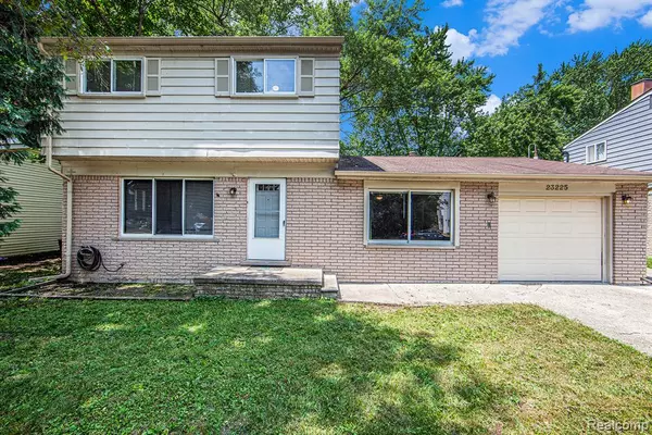 23225 Albion Avenue, Farmington Hills, MI 48336
