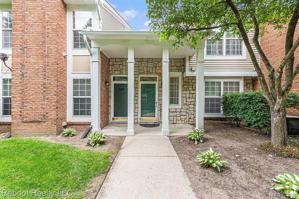 6548 Shetland Court, Shelby Twp, MI 48316