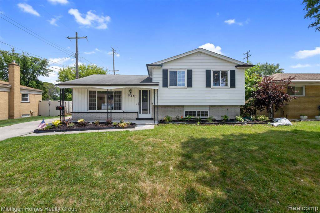 29521 Jacquelyn Drive, Livonia, MI 48154