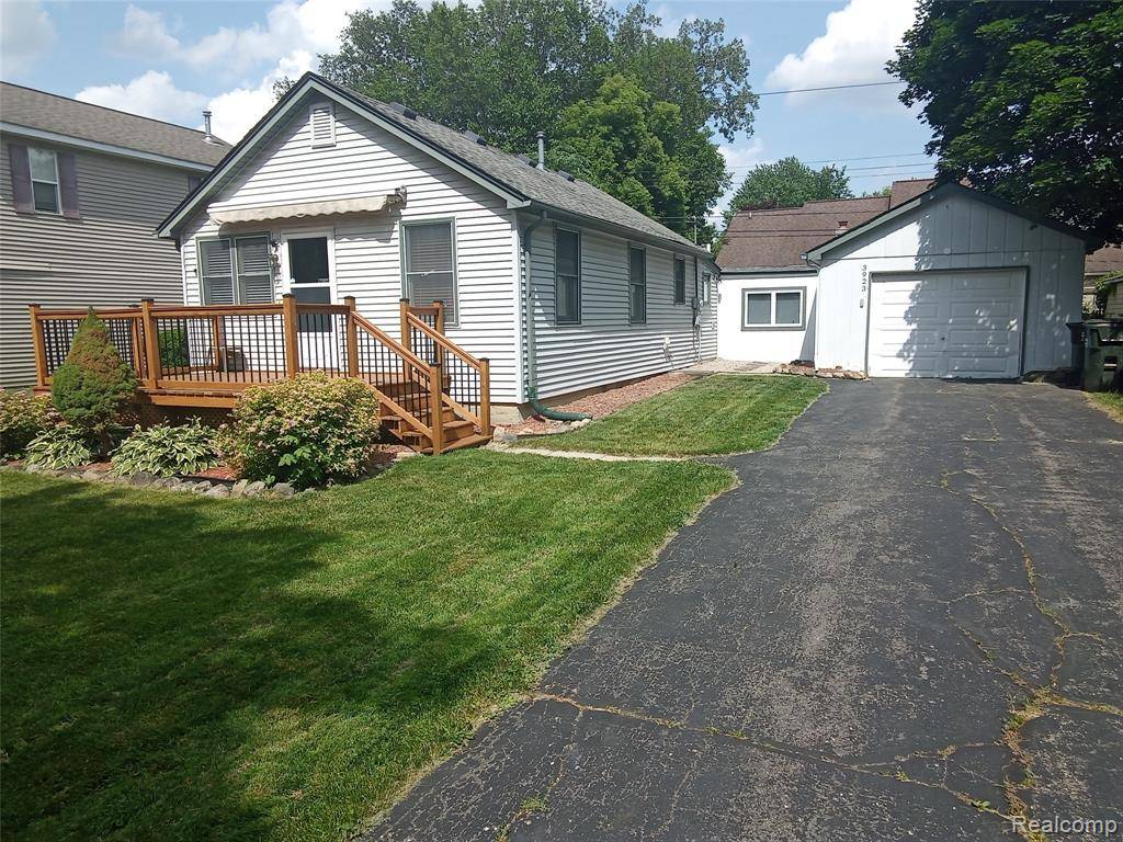 Rochester Hills, MI 48309,3923 Donley Avenue