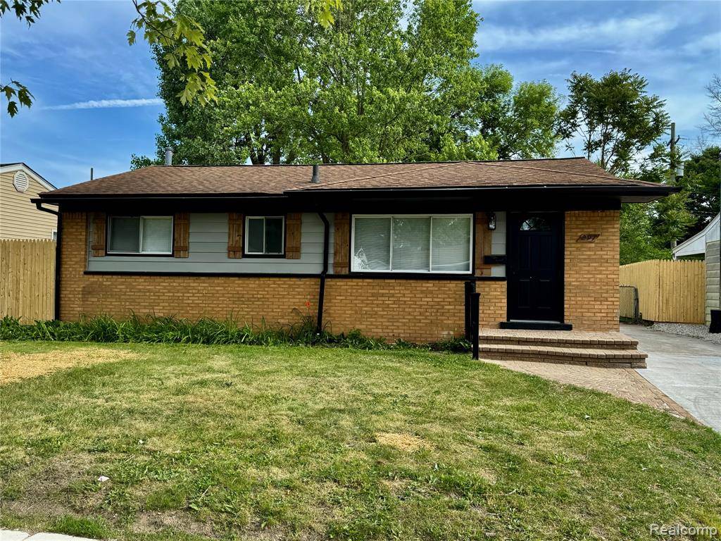 297 W Yale Avenue, Pontiac, MI 48340
