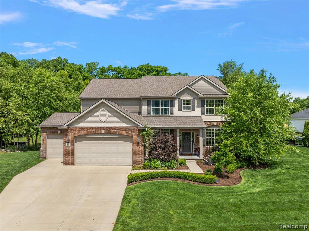 966 Wynstone Circle N, Oakland Twp, MI 48363