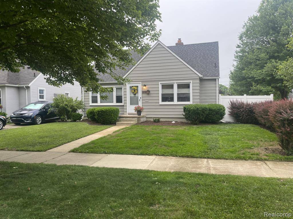 1991 Buckingham Avenue, Berkley, MI 48072