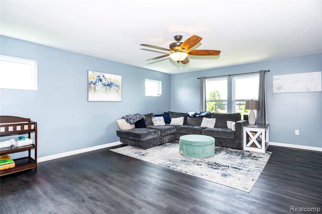 Howell, MI 48855,3560 Amber Oaks Drive