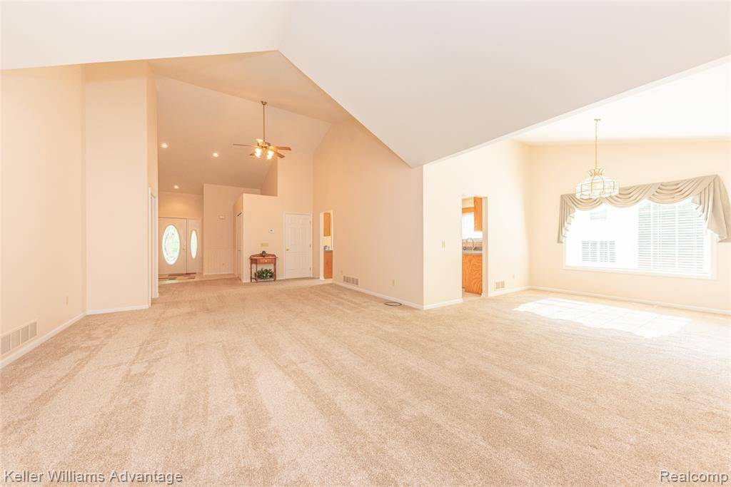 Howell, MI 48843,221 Victoria Park Court