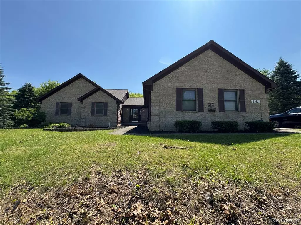 White Lake Twp, MI 48383,3163 Mystic Valley Drive