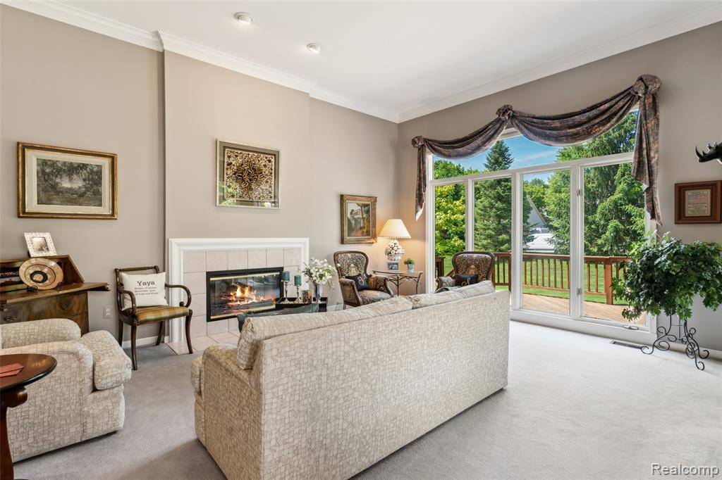 Rochester Hills, MI 48307,1132 Sugar Creek Drive